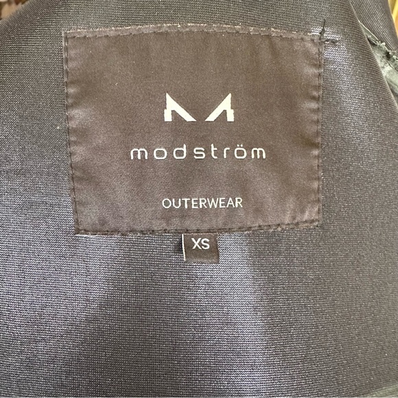 Modström Hooded Rain Jacket Size Extra Small (XS) - Picture 8 of 10